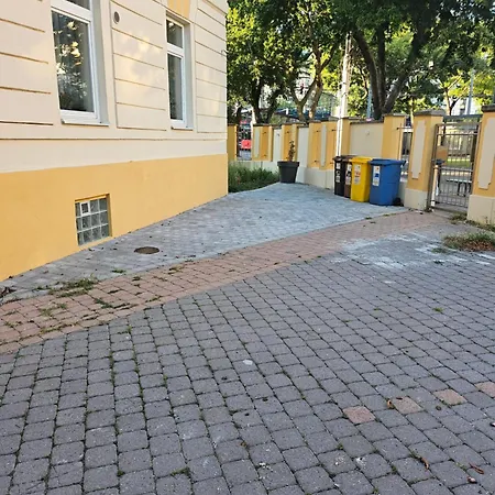 Fendi Deluxe * Bratislava